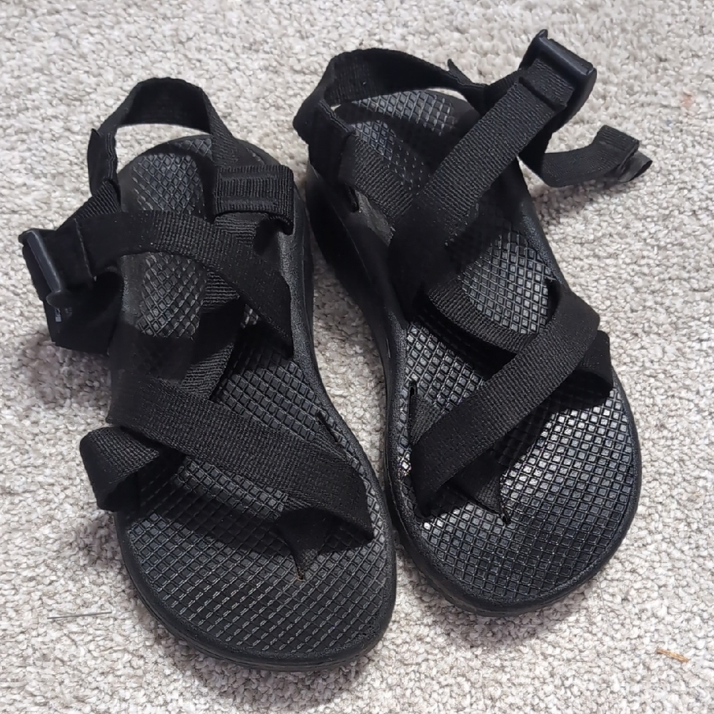 Kids Black Chaco Sandals